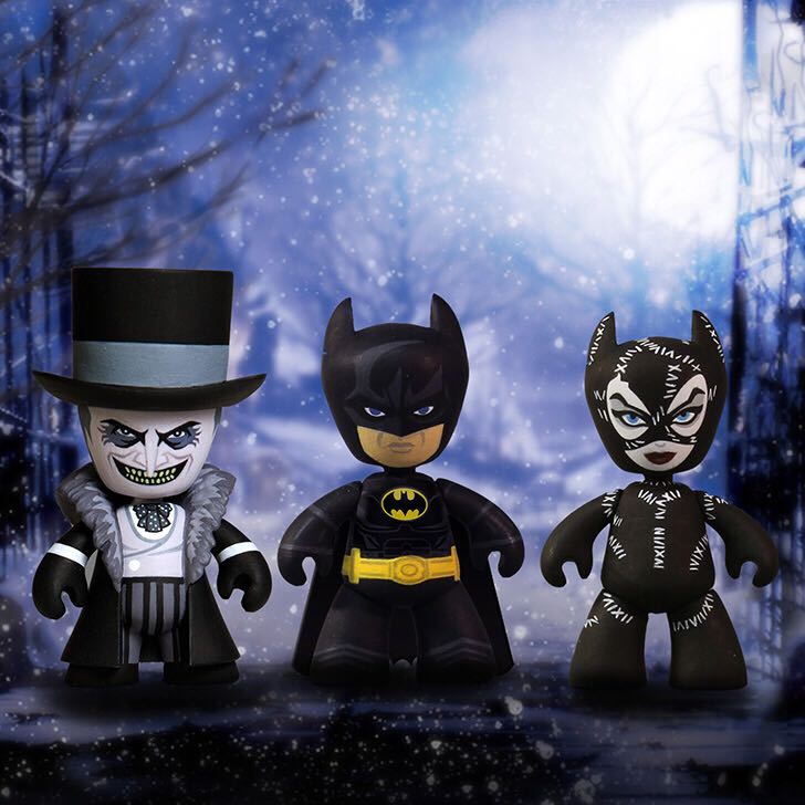 Batman, Catwoman & The Penguin (Batman Returns) - DC Universe vinyl figure collectible - Main Image 2