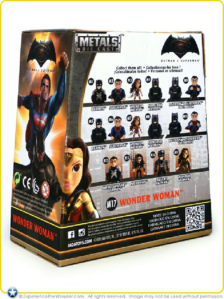 Wonder Woman M17 Metals Die Cast  vinyl figure collectible - Main Image 2