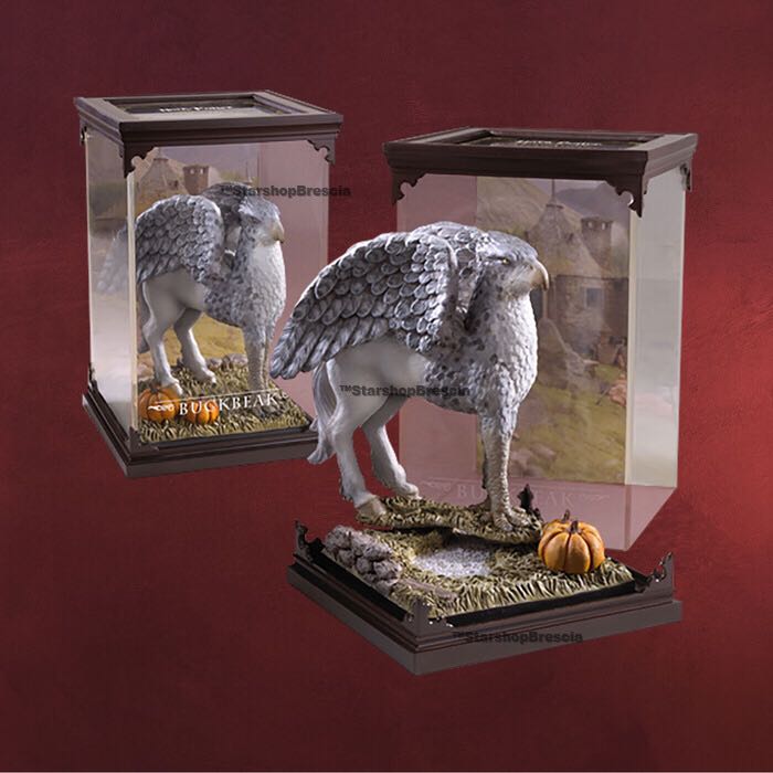 Buckbeak Magical Creature - Harry Potter vinyl figure collectible - Main Image 2