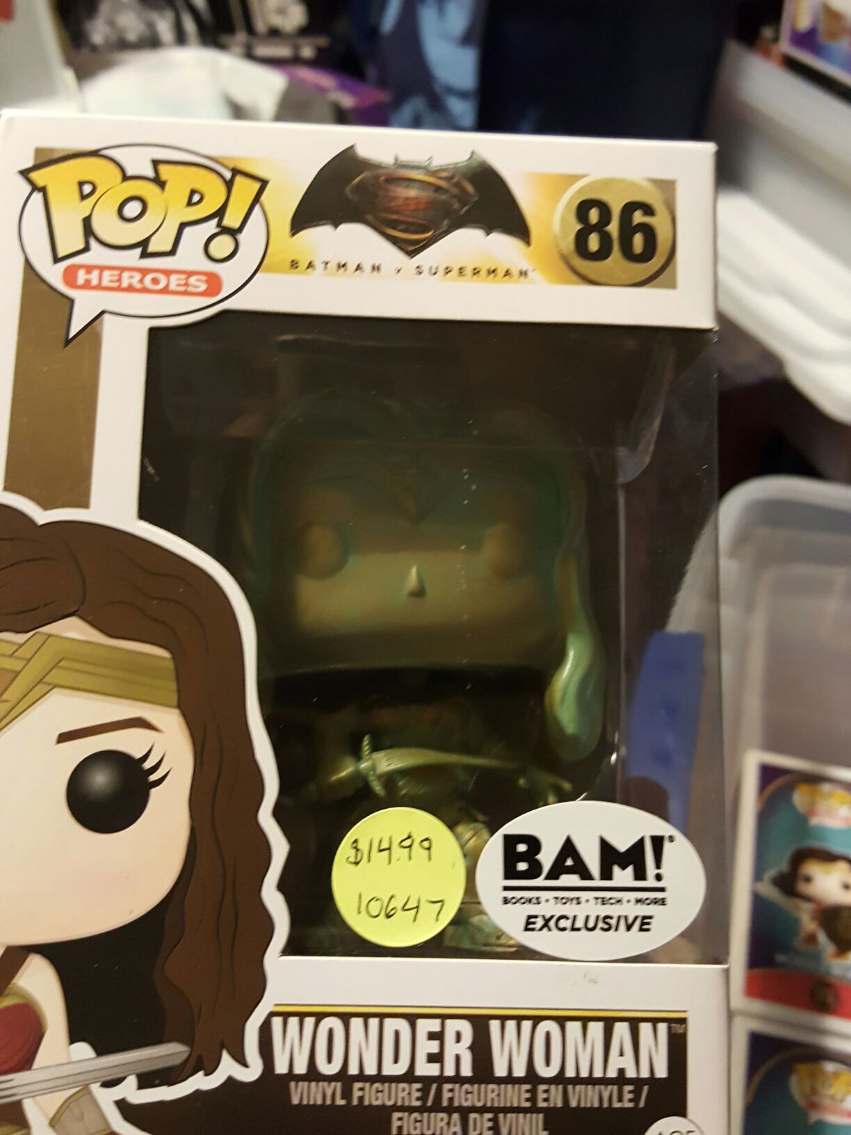 Wonder Woman 86  vinyl figure collectible - Main Image 2