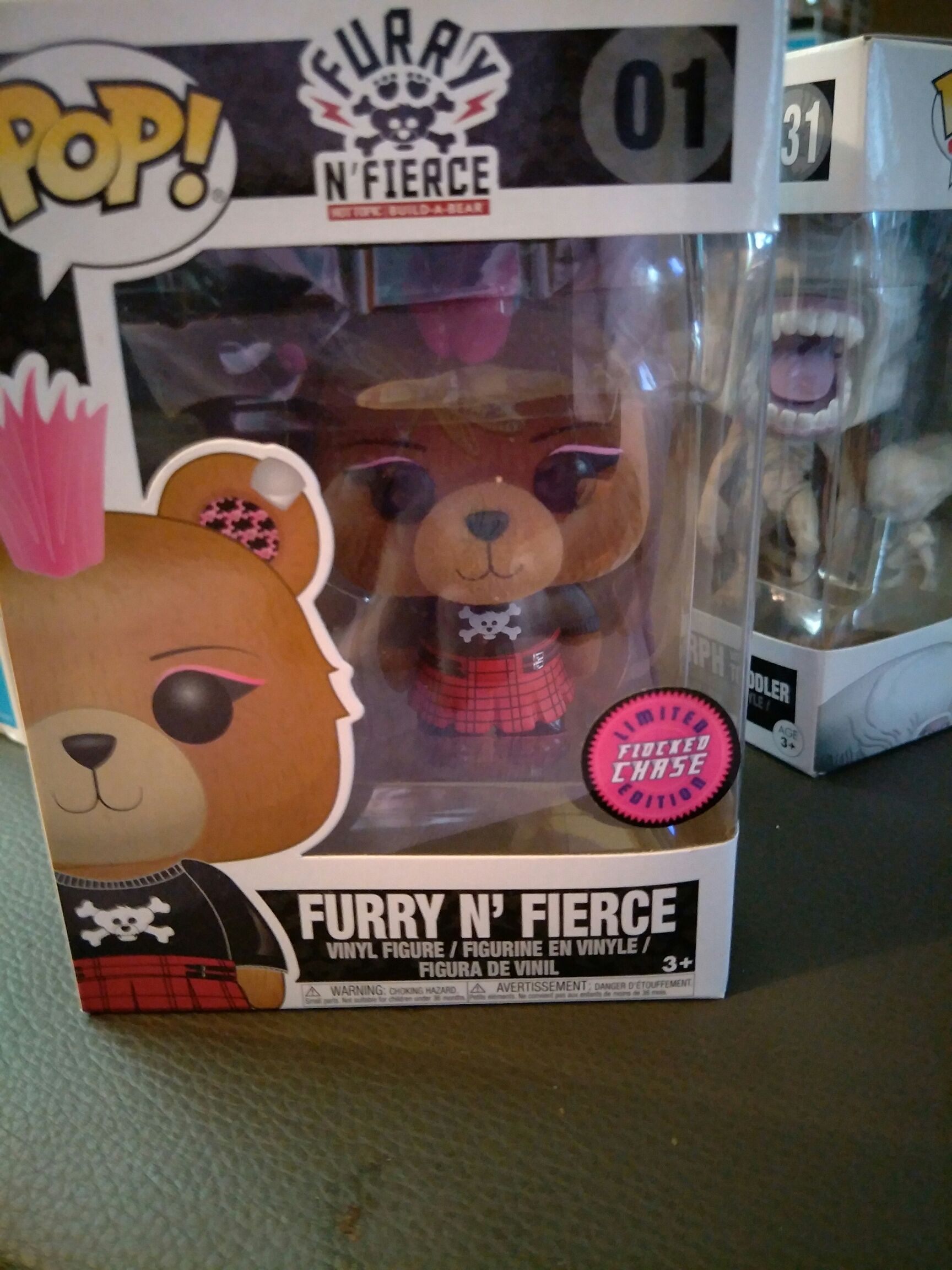 AA CHASE: Furry N Fierce  vinyl figure collectible - Main Image 2