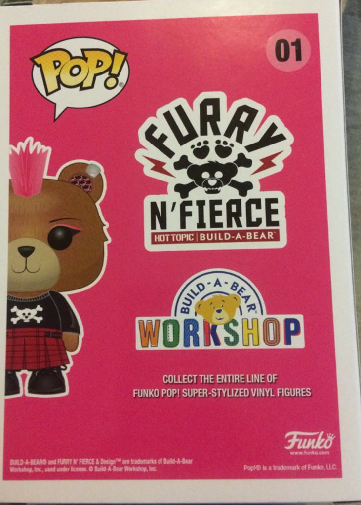Furry N’ Fierce - Hot Topic vinyl figure collectible [Barcode 889698142373] - Main Image 2
