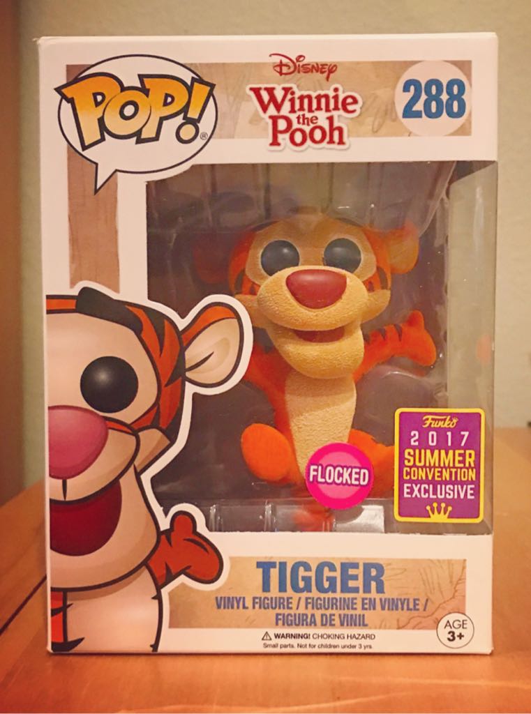 Disney:  288 Tigger - Winnie the Pooh vinyl figure collectible [Barcode 889698145190] - Main Image 2