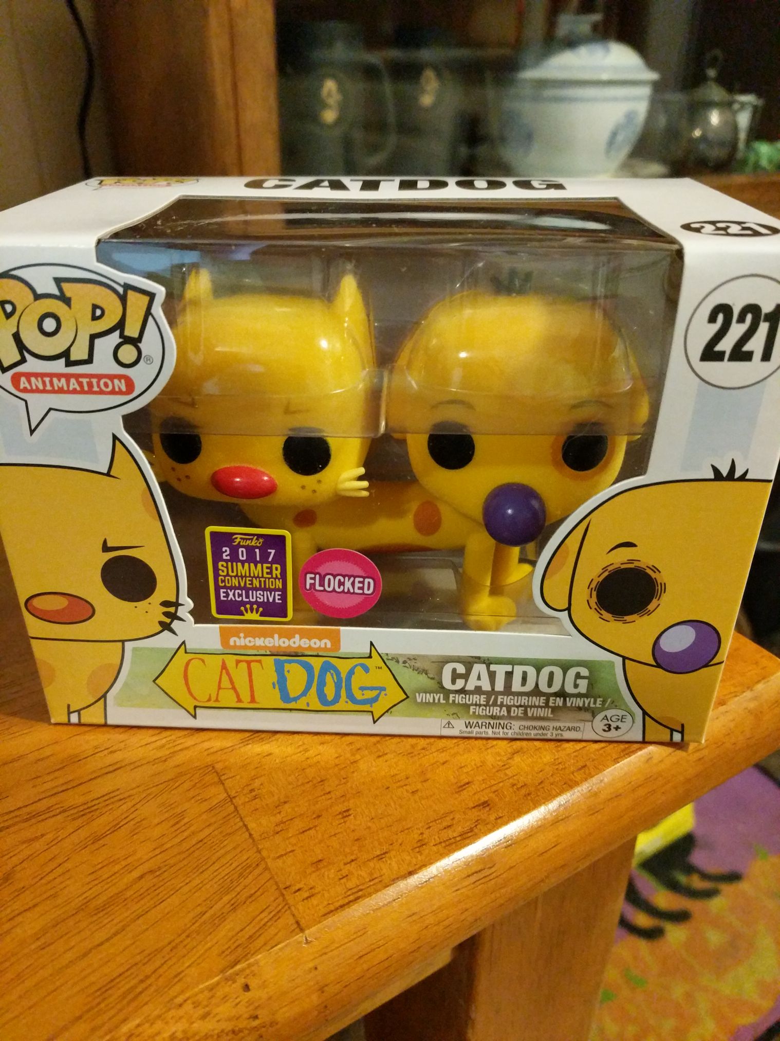 CatDog (Flocked)  vinyl figure collectible [Barcode 889698151023] - Main Image 2