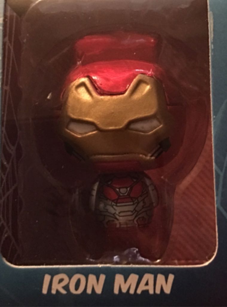 Pint Size Heroes - Spider-Man vinyl figure collectible [Barcode 889698134156] - Main Image 2