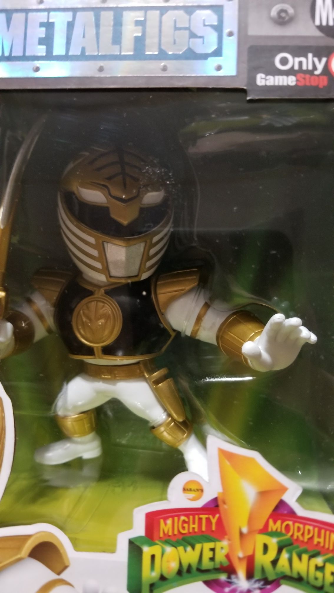 White Ranger - Mighty Morphin Power Rangers vinyl figure collectible [Barcode 801310984918] - Main Image 2