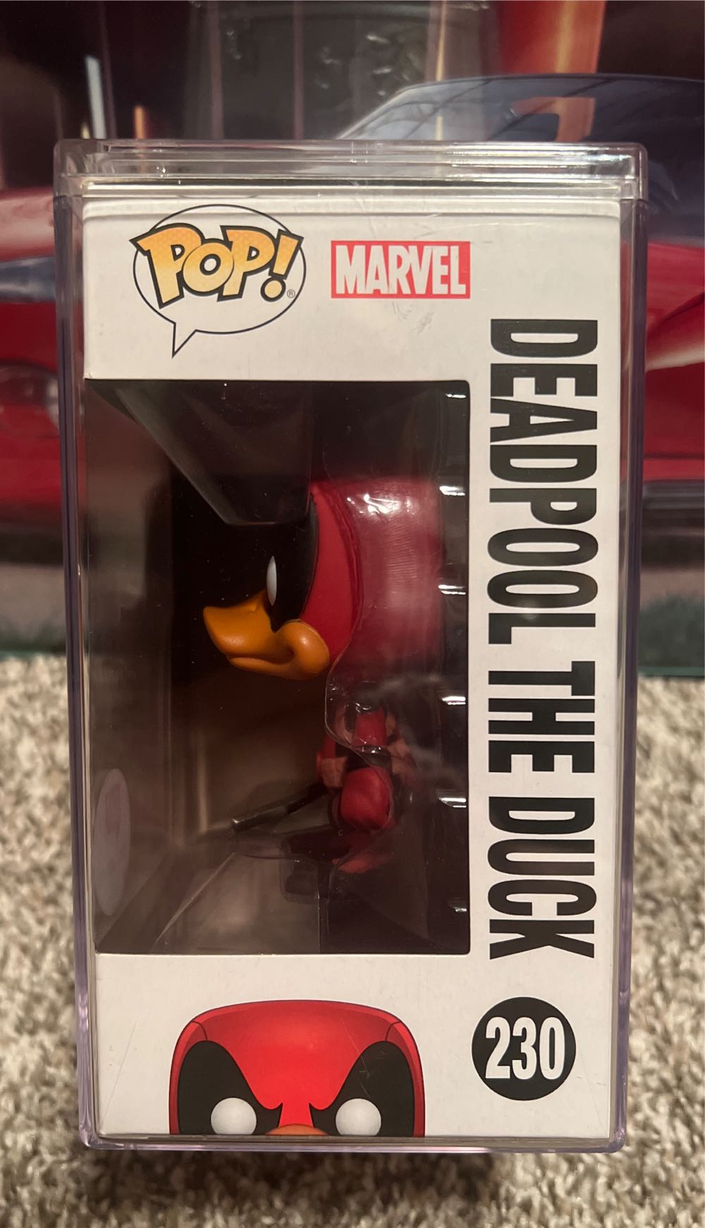 Deadpool The Duck - Marvel Universe vinyl figure collectible [Barcode 889698145619] - Main Image 3