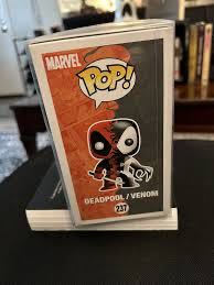 Marvel - Marvel Universe vinyl figure collectible [Barcode 889698151801] - Main Image 4