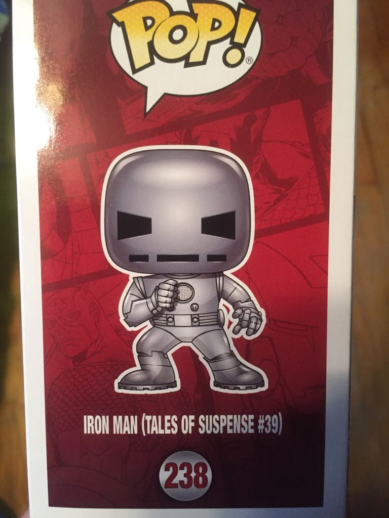 Iron Man (Tale Of Suspense #39)  vinyl figure collectible - Main Image 2