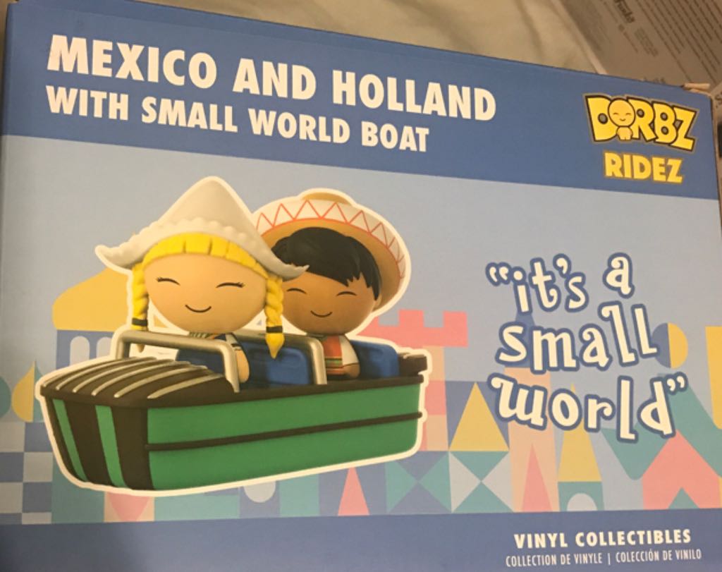 Mexico And Holland - Disney vinyl figure collectible - Main Image 2