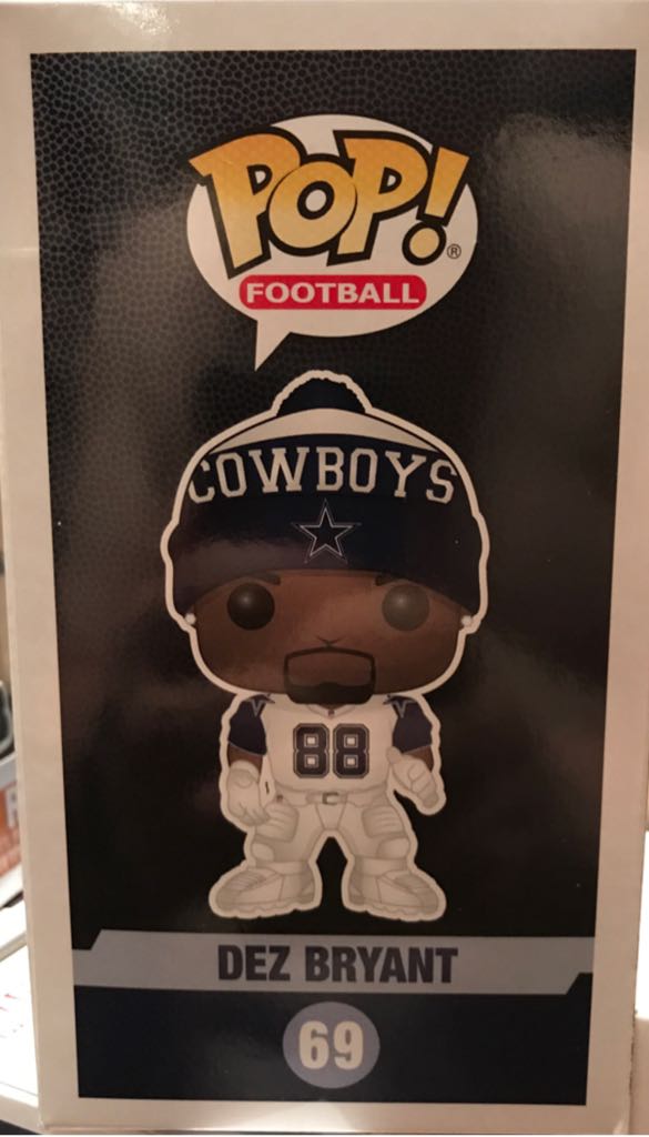 NFL Cowboys ( Dez Bryant ) $41 - NFL vinyl figure collectible [Barcode 889698202930] - Main Image 2