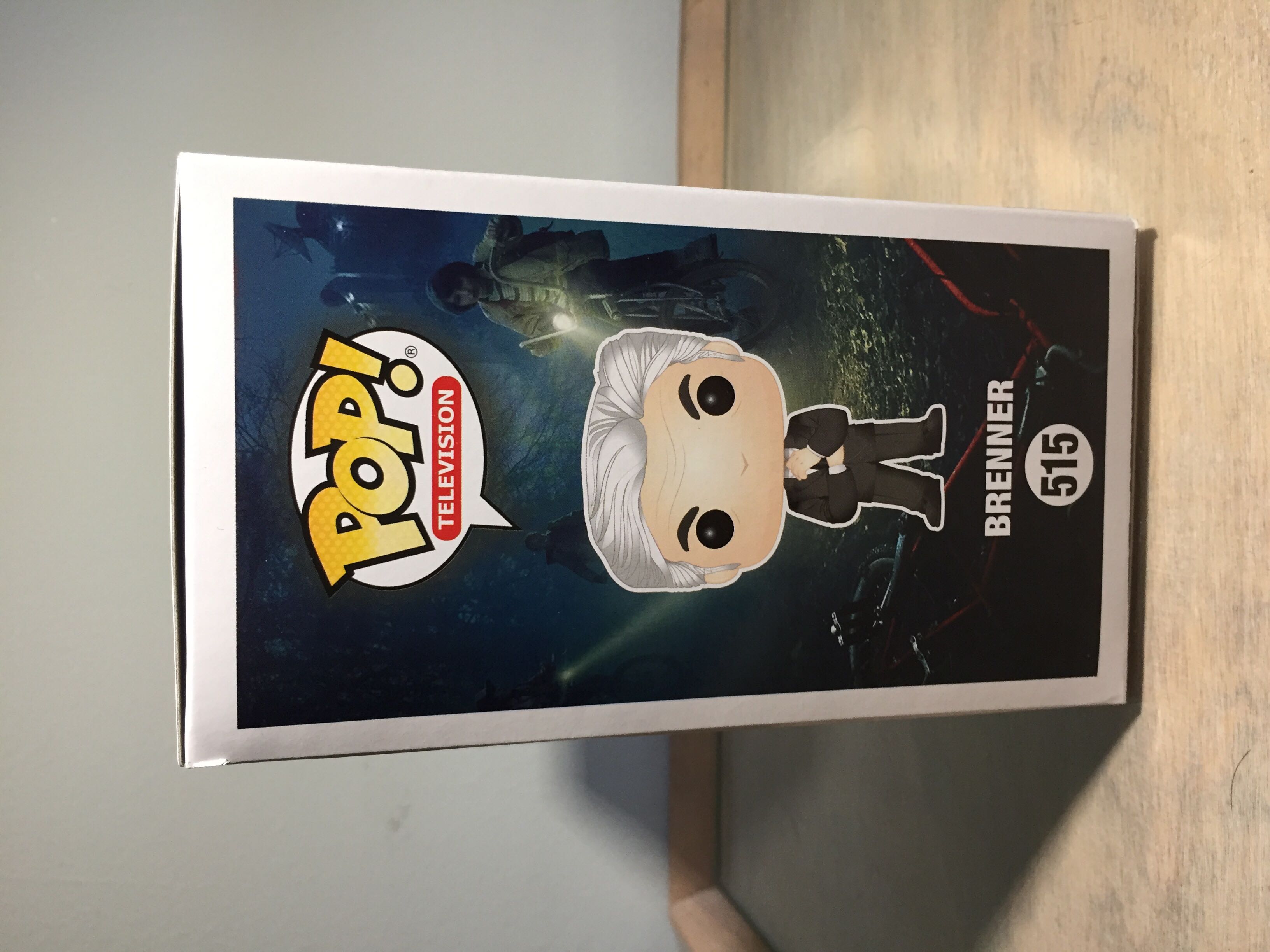 Brenner - Stranger Things vinyl figure collectible [Barcode 889698144292] - Main Image 3