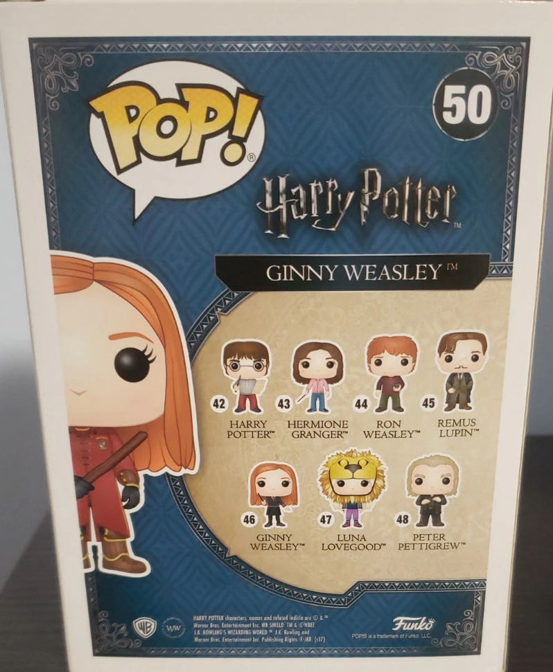 Ginny Weasley (Quidditch Robes) - Harry Potter vinyl figure collectible [Barcode 889698149433] - Main Image 3