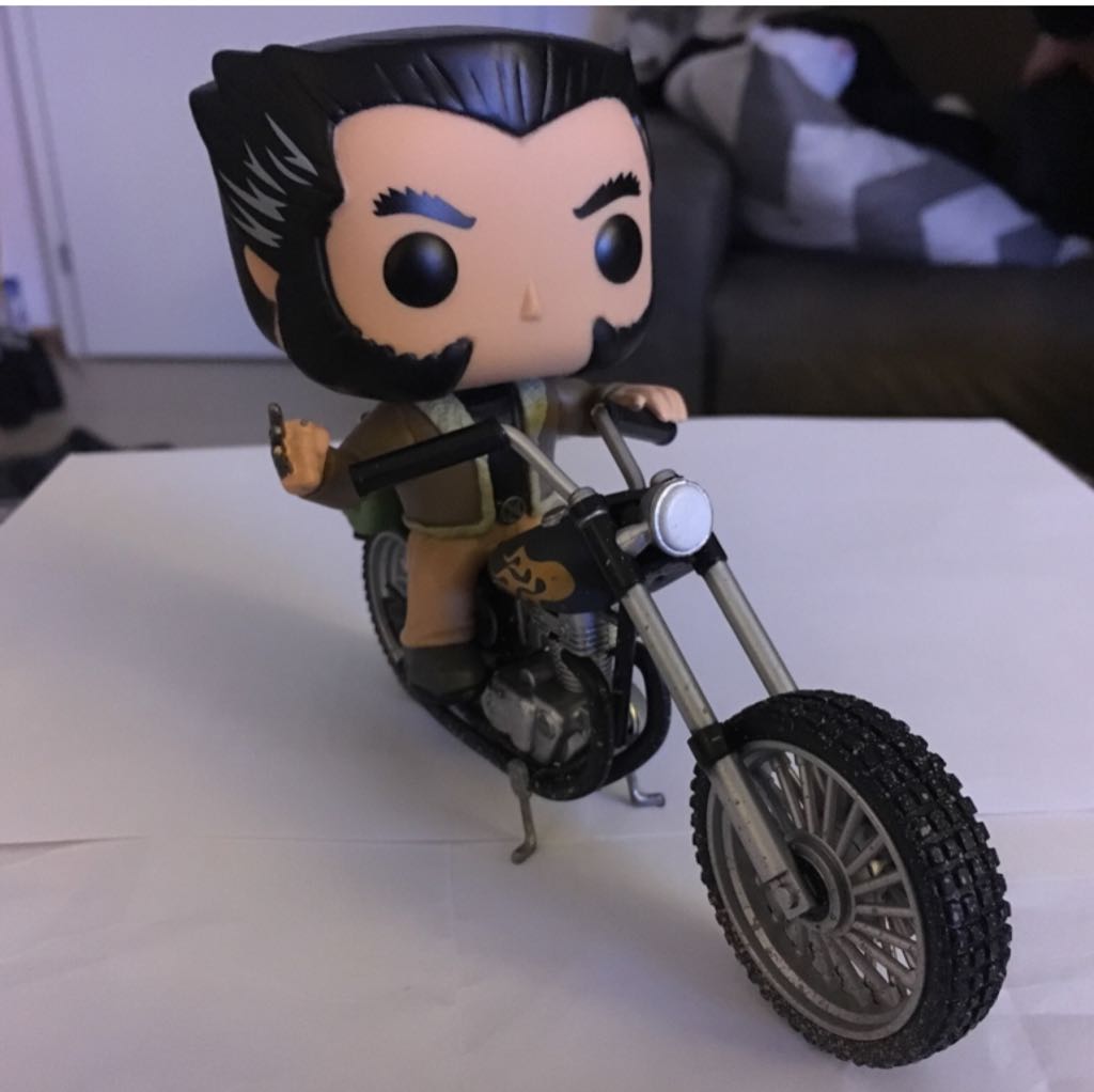 Wolverine’s Motorcycle   vinyl figure collectible [Barcode 2005557258278] - Main Image 2