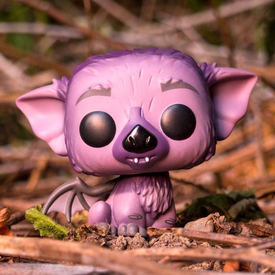 Bugsy Wingnut - Monsters vinyl figure collectible [Barcode 889698151627] - Main Image 2
