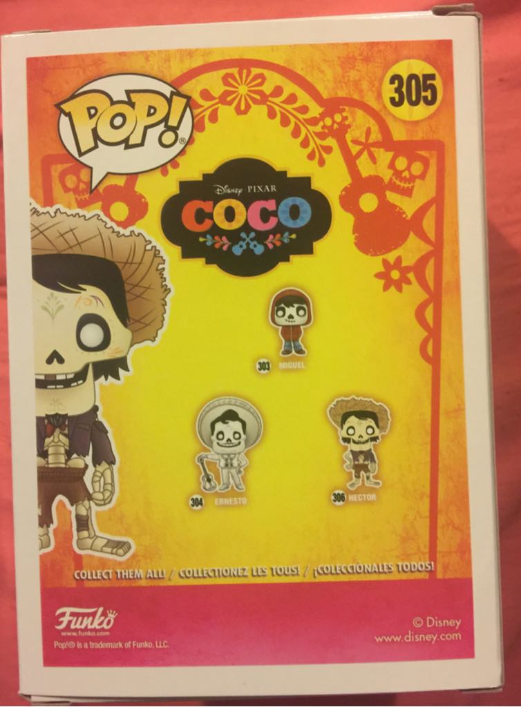 Hector - Coco vinyl figure collectible [Barcode 889698147699] - Main Image 2