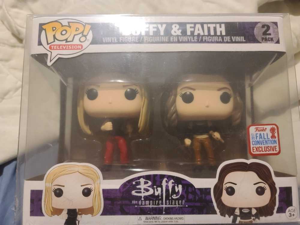 Buffy & Faith - Buffy The Vampire Slayer vinyl figure collectible [Barcode 889698145893] - Main Image 3