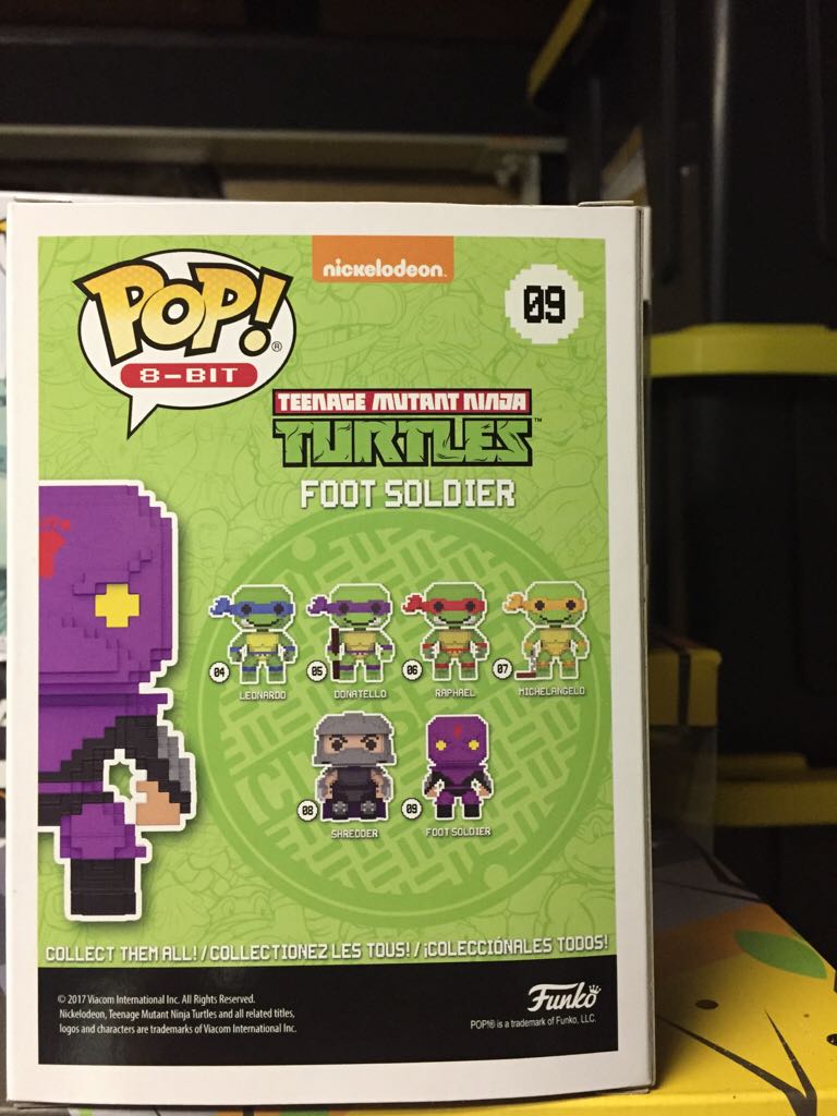 Foot Soldier (Red) - Teenage Mutant Ninja Turtles vinyl figure collectible [Barcode 889698220194] - Main Image 2