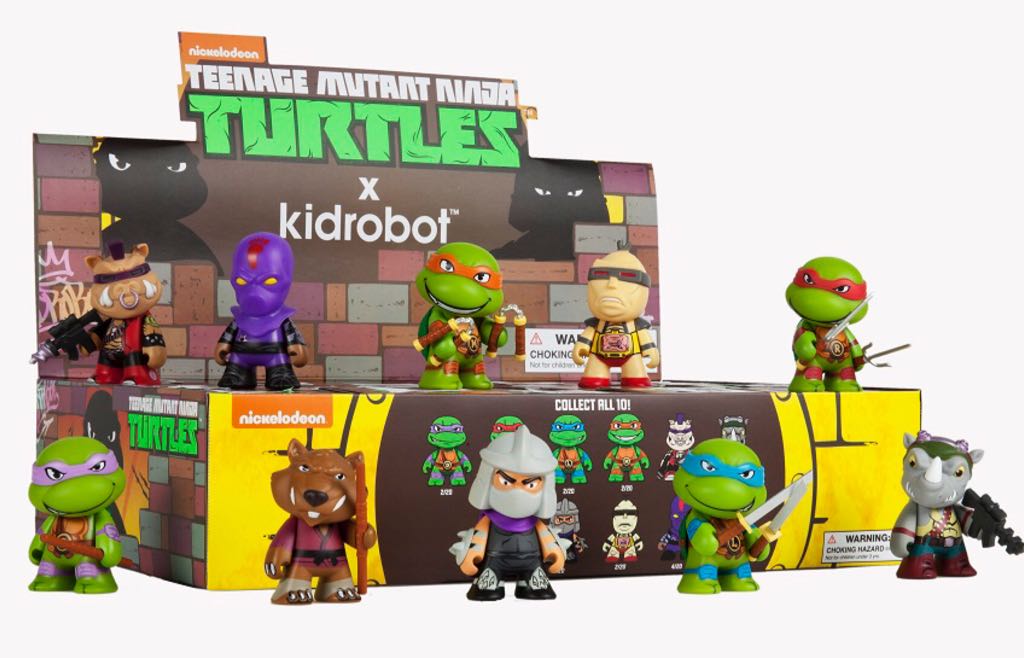 Donatello - Teenage Mutant Ninja Turtles vinyl figure collectible - Main Image 2