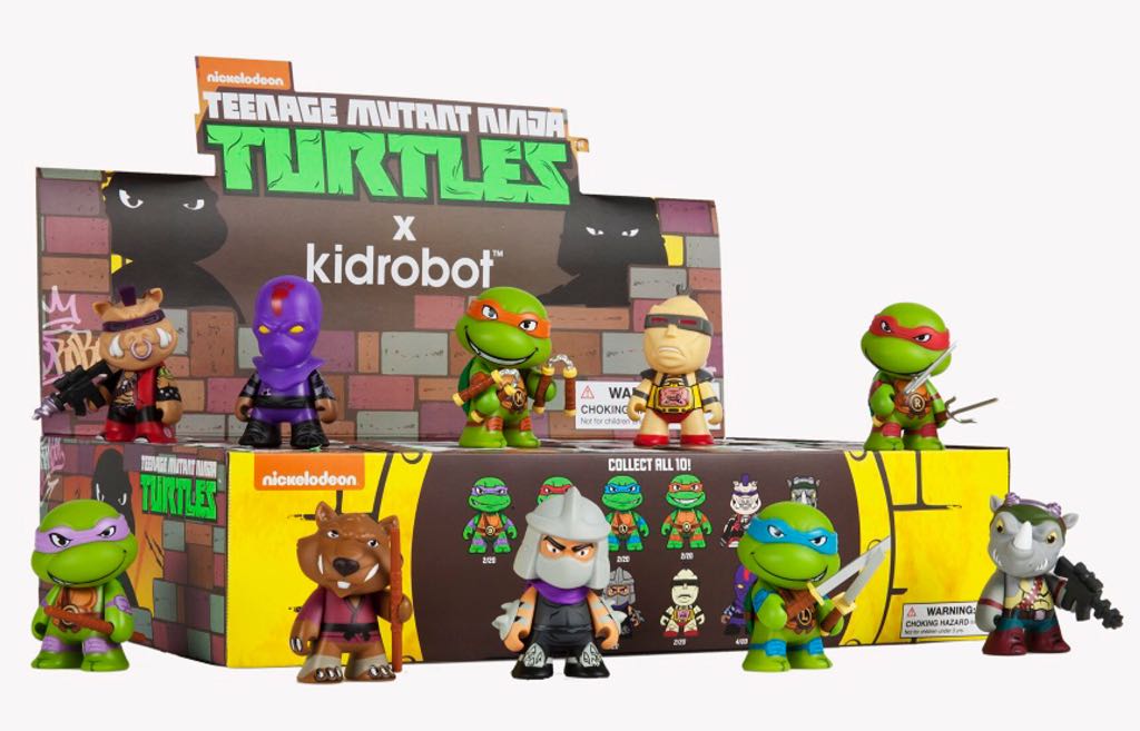 Michelangelo - Teenage Mutant Ninja Turtles vinyl figure collectible - Main Image 2