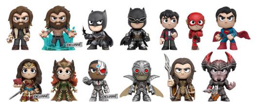 Aquaman (Justice League Movie) (Summoning Wave) - DC Universe vinyl figure collectible - Main Image 2