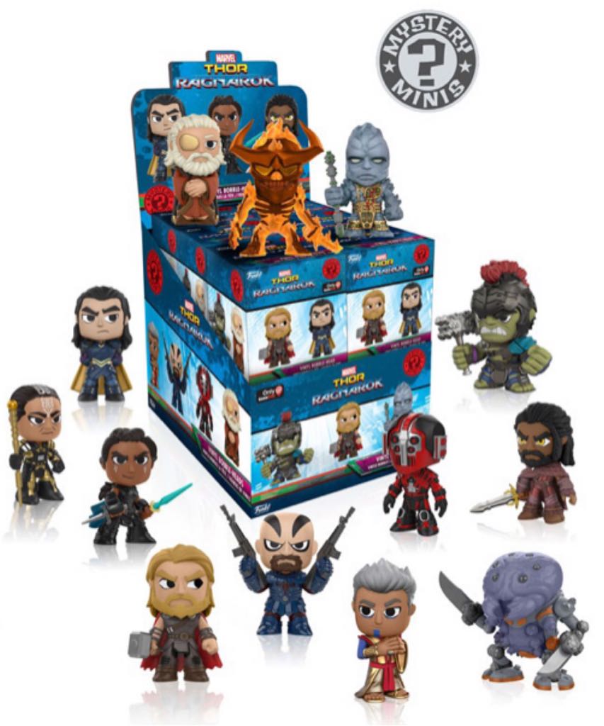 Thor (Ragnarok) (No Helmet) - Marvel Universe vinyl figure collectible - Main Image 2