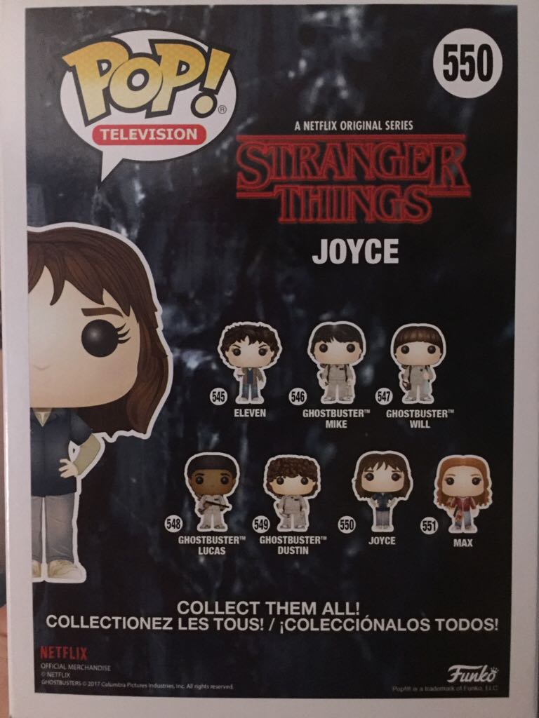 Joyce - Stranger Things vinyl figure collectible [Barcode 889698214827] - Main Image 2
