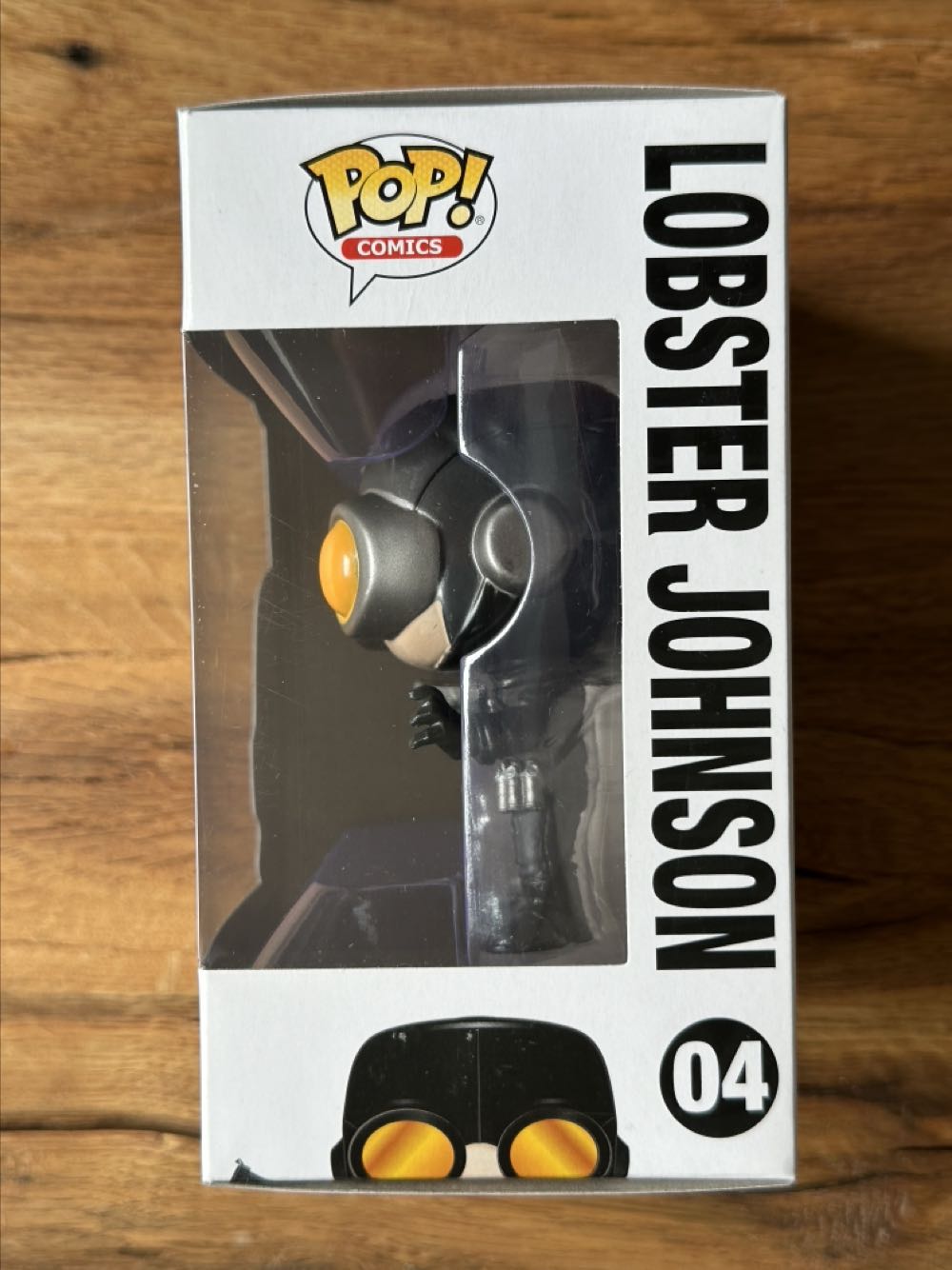 Lobster Johnson  vinyl figure collectible [Barcode 889698233439] - Main Image 4