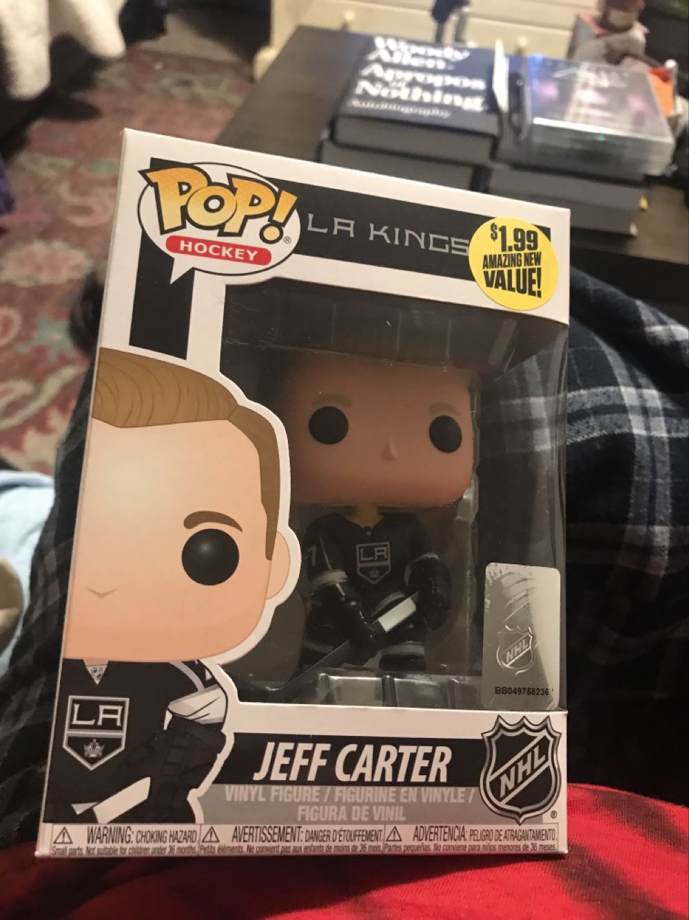 Jeff Carter - Funko vinyl figure collectible [Barcode 889698213509] - Main Image 3
