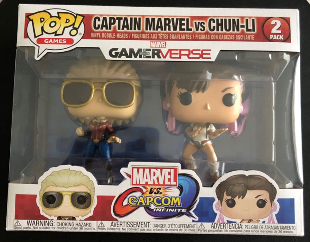 Captain Marvel vs Chun-Li - Captain Marvel vinyl figure collectible [Barcode 889698227674] - Main Image 2