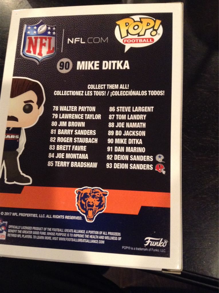 Mike Ditka - NFL vinyl figure collectible [Barcode 889698202138] - Main Image 2
