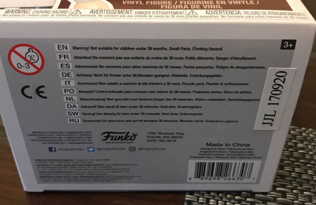 Freddy Funko (Robot) (Silver) - Freddy Funko vinyl figure collectible [Barcode 889698266307] - Main Image 2