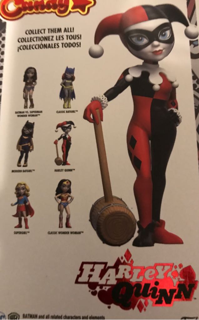 Harley Quinn (Festive) - DC Universe vinyl figure collectible [Barcode 889698211437] - Main Image 2