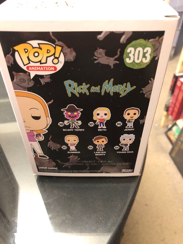 Summer - Rick & Morty vinyl figure collectible [Barcode 889698229609] - Main Image 2