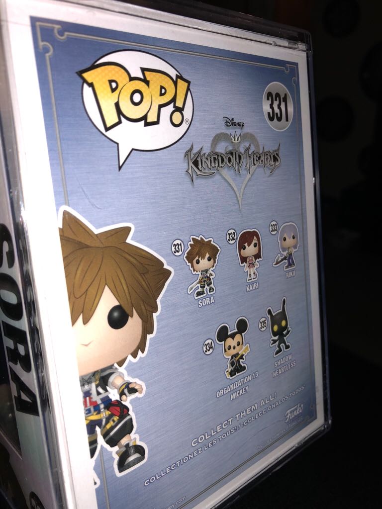 Sora - Kingdom Hearts vinyl figure collectible - Main Image 2