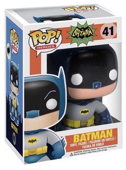 Batman - Warner Bros. vinyl figure collectible [Barcode 0830395031163] - Main Image 3