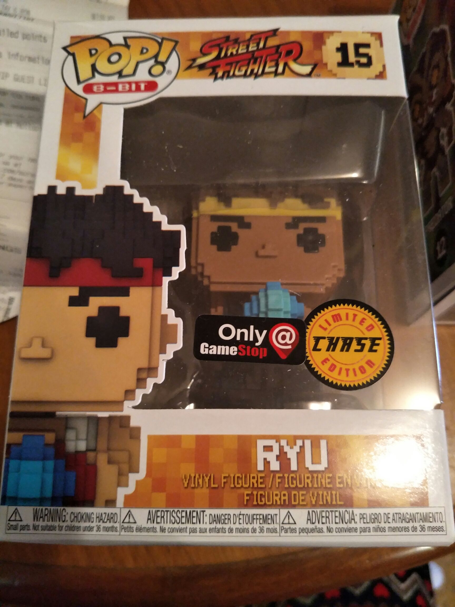 Ryu (8-Bit) (Chase)  vinyl figure collectible [Barcode 889698230803] - Main Image 2