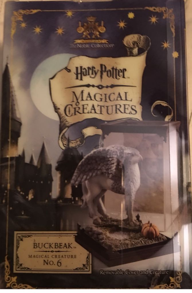 Buckbeak  vinyl figure collectible [Barcode 849241003445] - Main Image 2