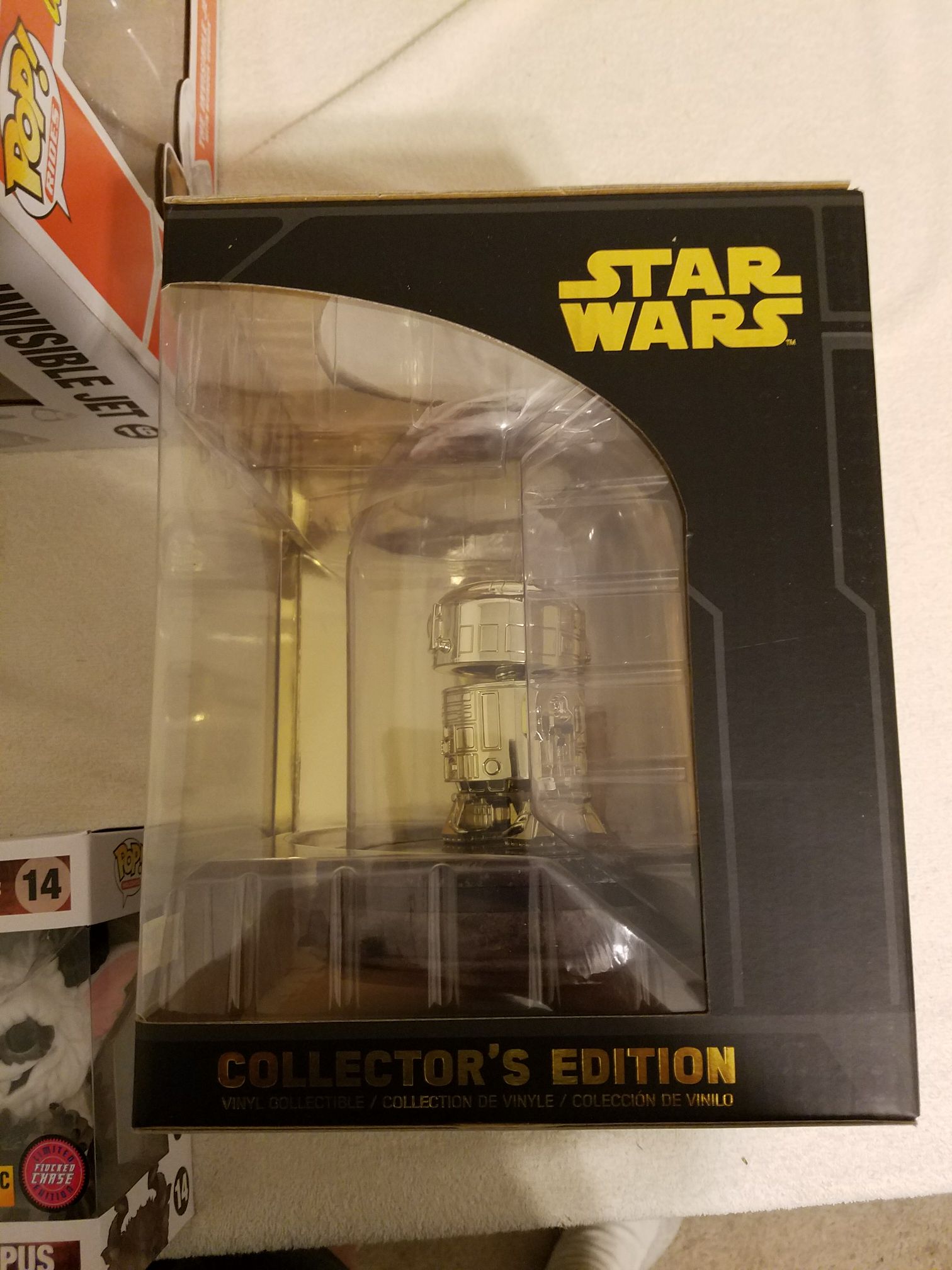 R2D2 Collector’s Edition - Star Wars vinyl figure collectible - Main Image 2