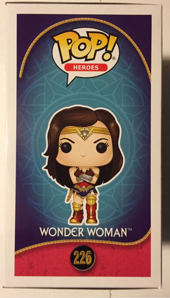 Wonder Woman - Wonder Woman vinyl figure collectible [Barcode 889698254427] - Main Image 2