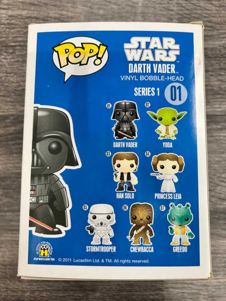 Darth Vader - Star Wars vinyl figure collectible - Main Image 4
