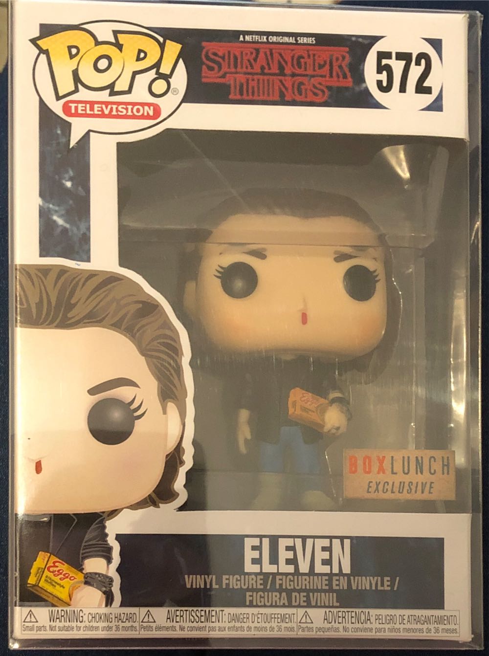 Eleven - Stranger Things vinyl figure collectible [Barcode 889698264471] - Main Image 3