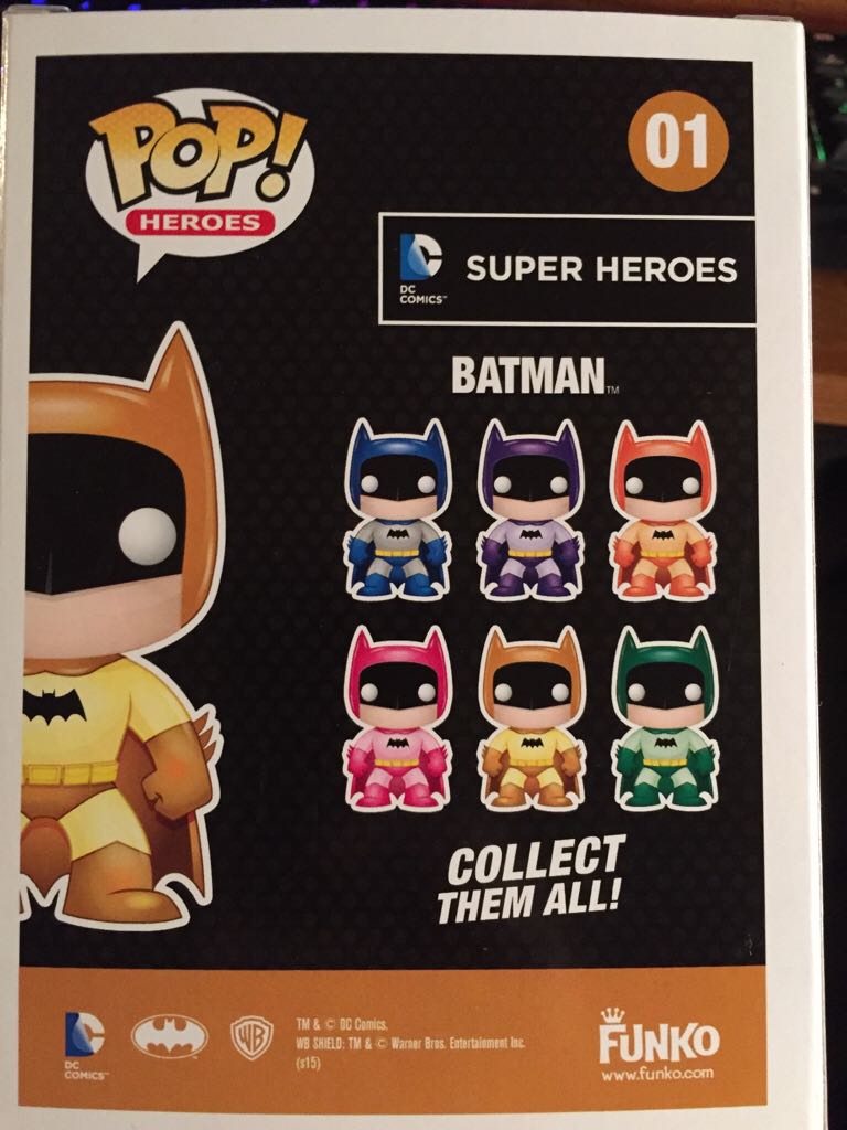 Batman - DC Universe vinyl figure collectible - Main Image 2