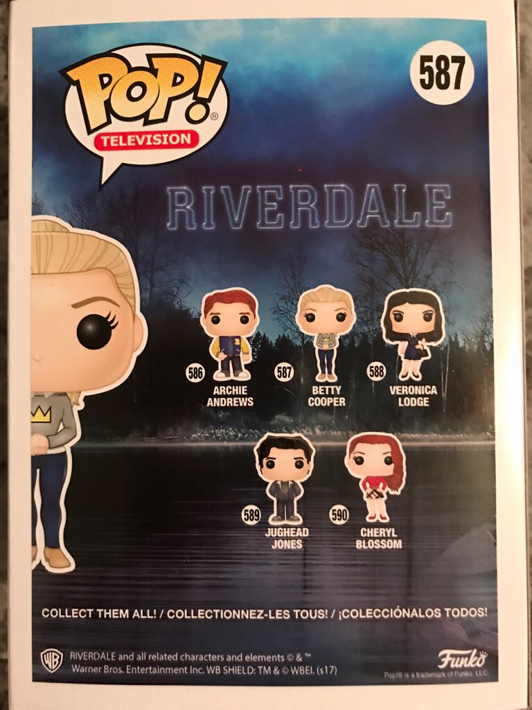 Betty Cooper - Riverdale vinyl figure collectible - Main Image 2