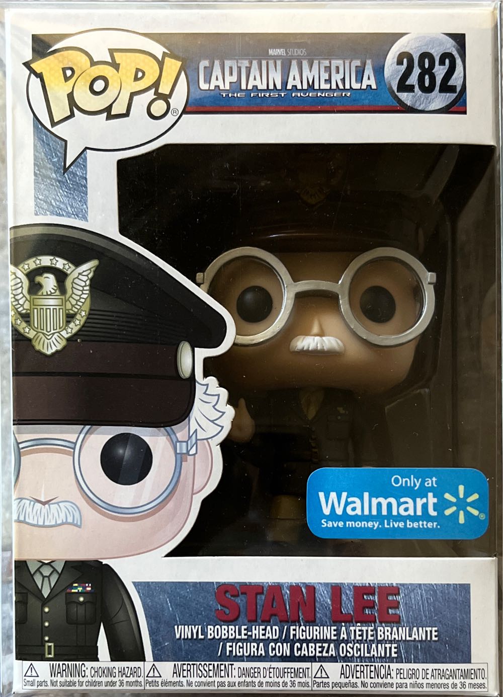 Stan Lee - Captain America vinyl figure collectible [Barcode 889698231268] - Main Image 3