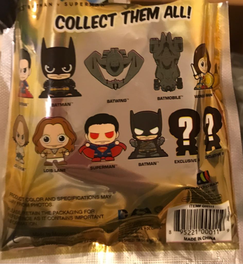 DC Comics - DC Universe vinyl figure collectible [Barcode 895221000119] - Main Image 2