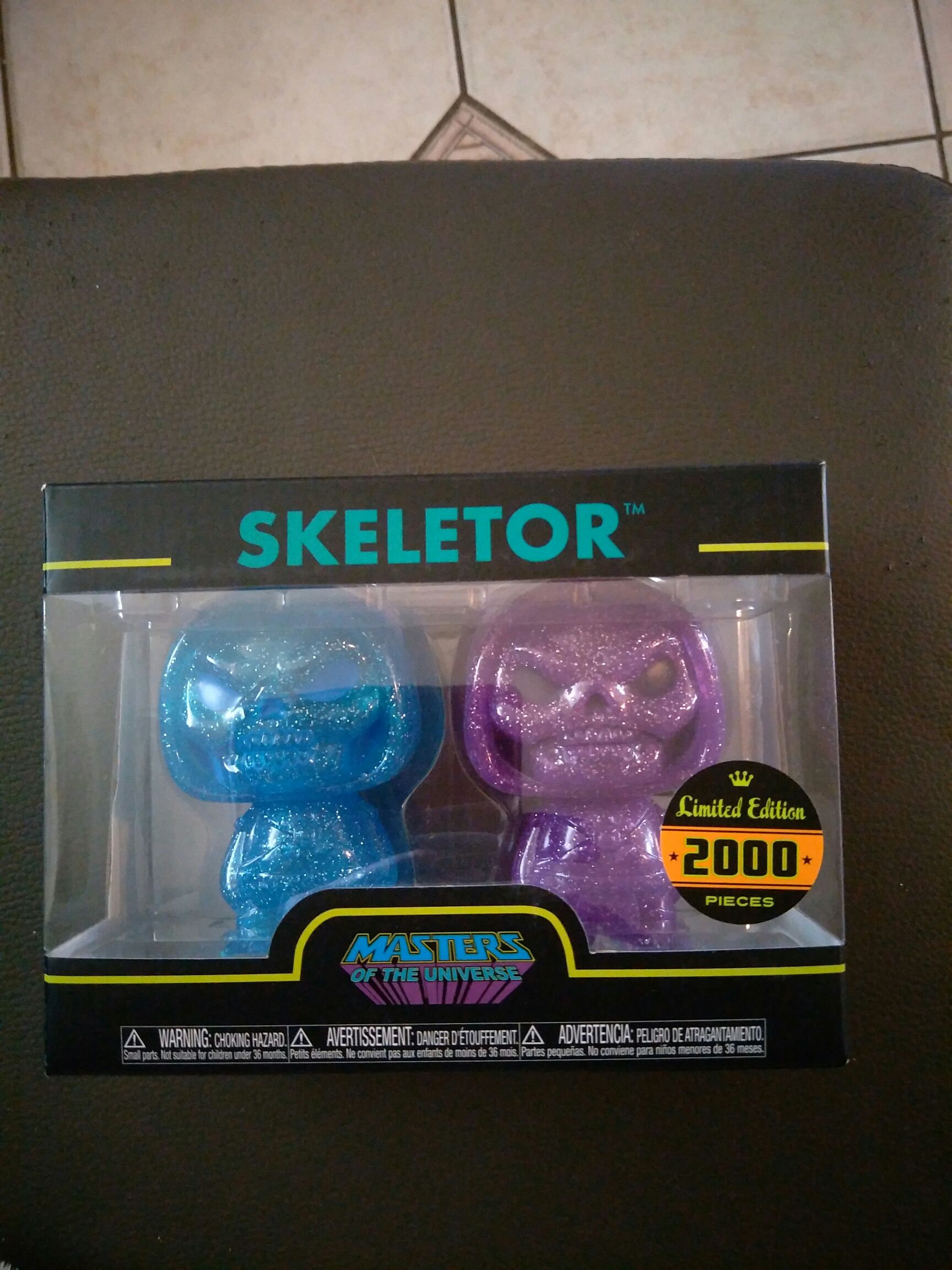 Hikari: Skeletor - Masters of the Universe vinyl figure collectible [Barcode 889698267793] - Main Image 2