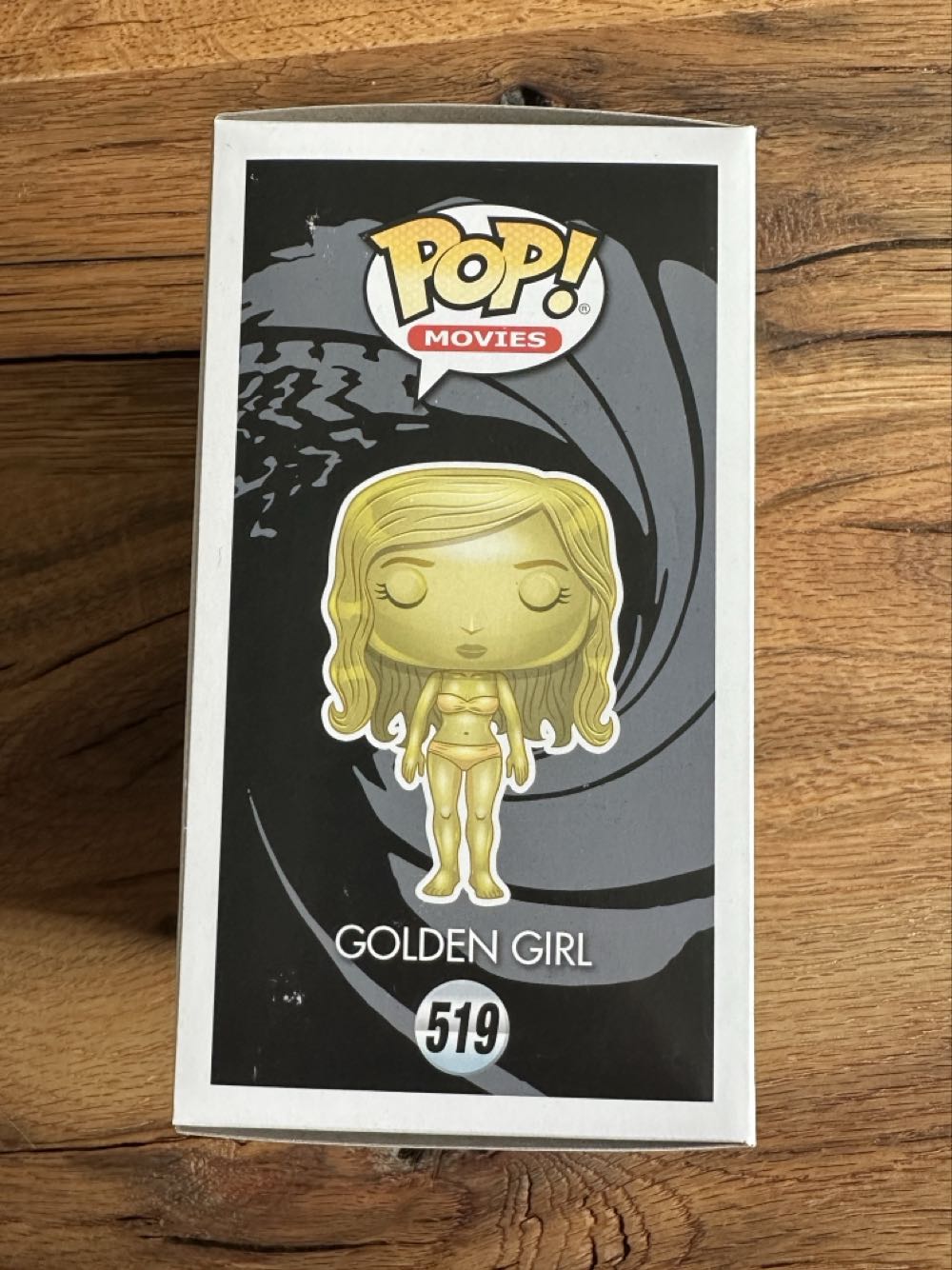 Golden Girl [From Goldfinger] - 007 vinyl figure collectible [Barcode 889698247030] - Main Image 3