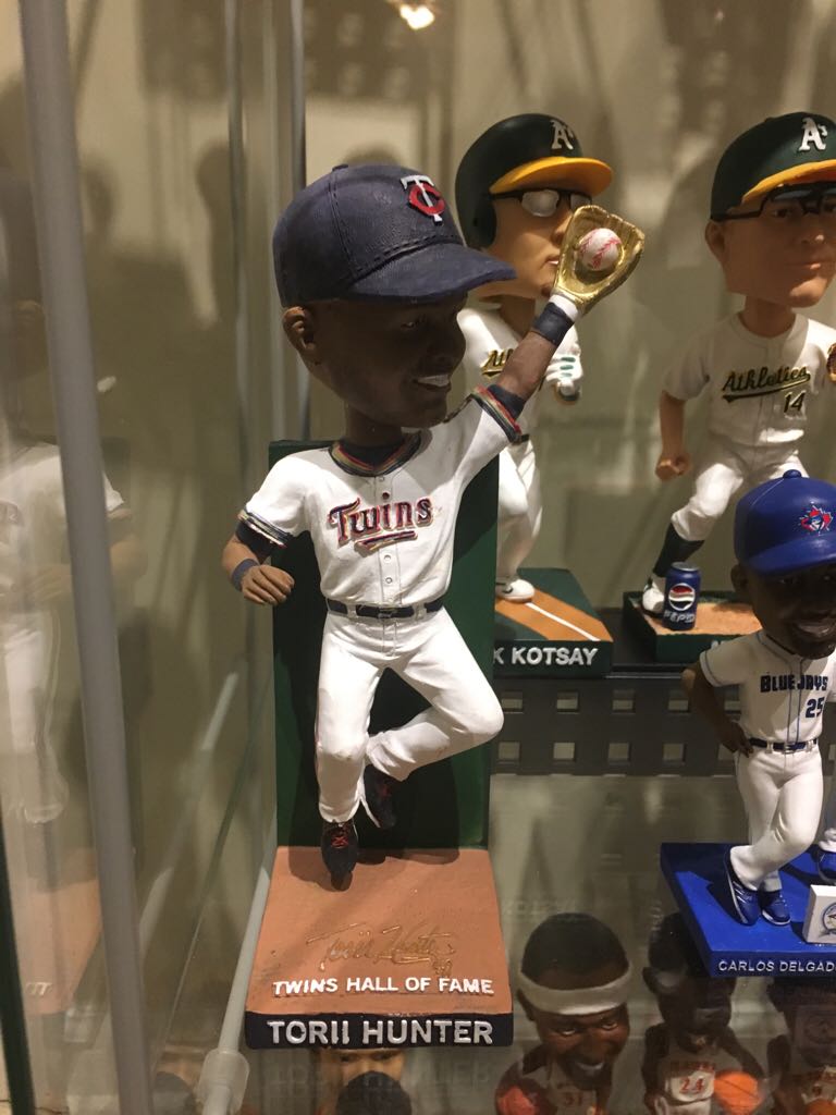 Gravel Slag w/ Boulder Mobile