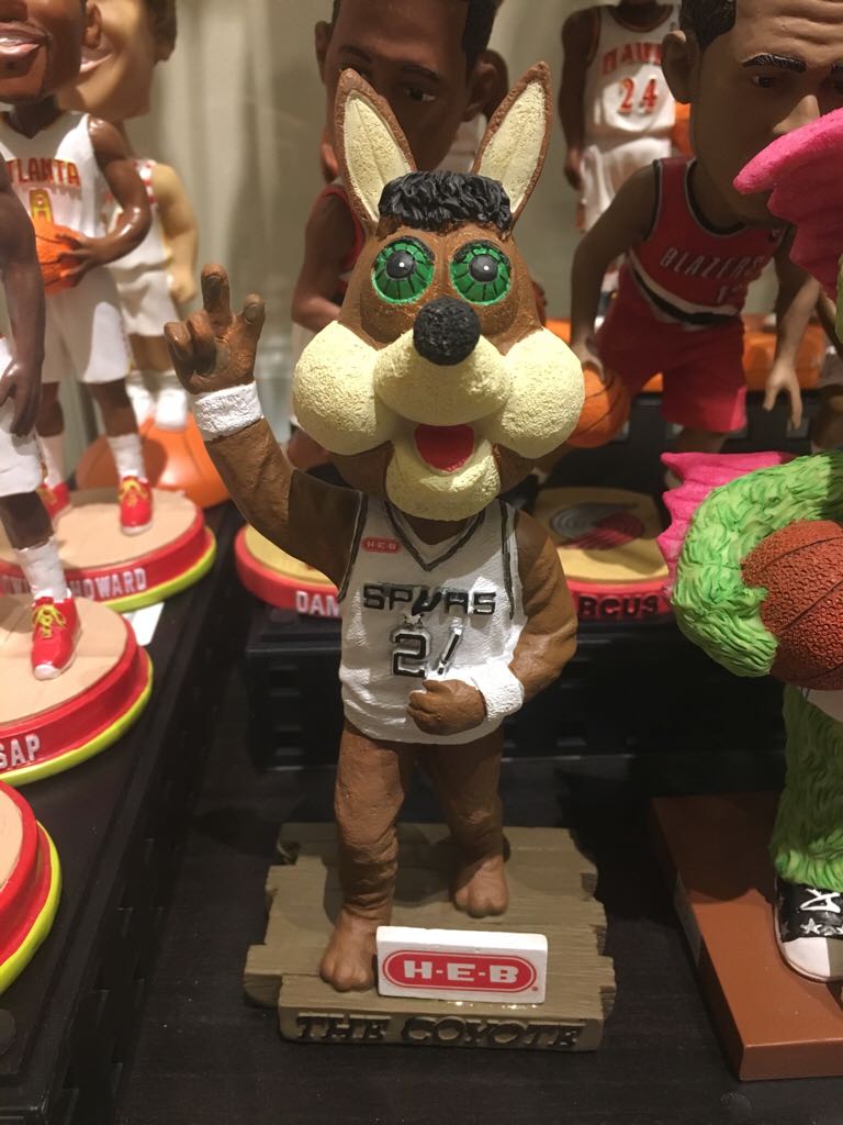 87 Kylo Ren Unmasked (Walmart)